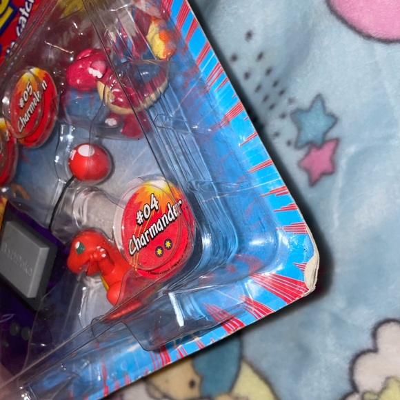 Vintage Pokémon Battle Figures - Picture 6 of 6